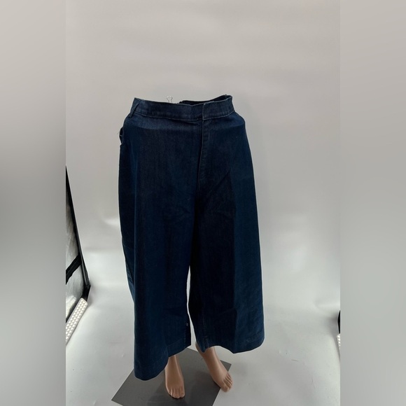 Women Within Plus Size Denim Crop Jeans - Size 30W (Dark Wash) - Picture 1 of 3